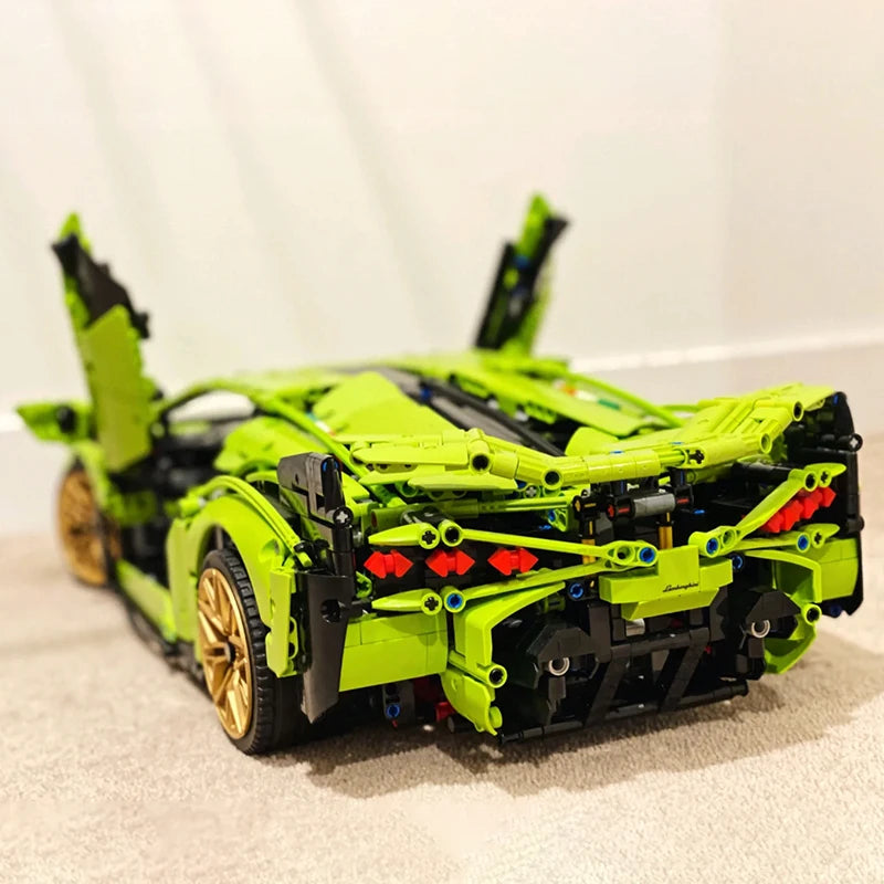 Lamborghini Revuelto — Set de construction technique 3600+ pièces